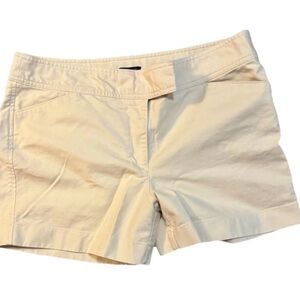 Ann Taylor Signature Women’s Khaki Tab Front slightly lower on waist Shorts 12